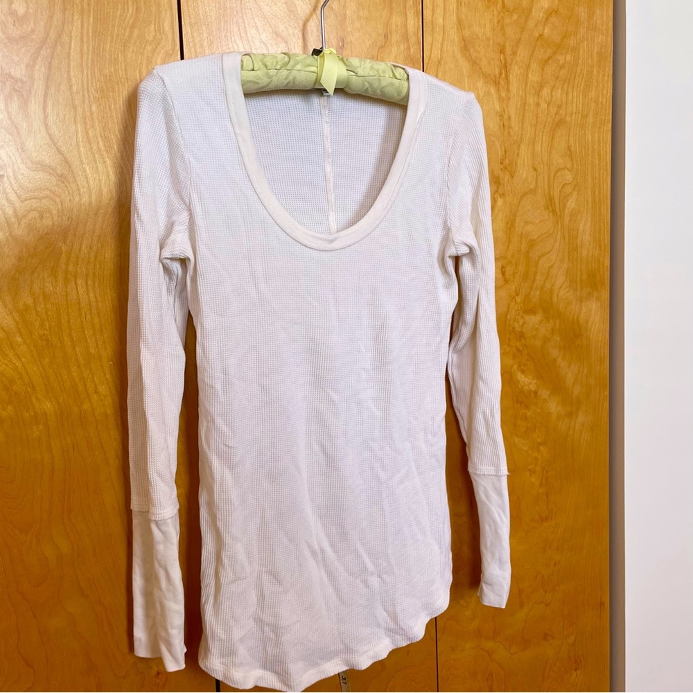 Splendid thermal waffle tee--supima cotton-blend fitted, L winter white